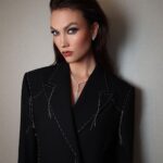Karlie Kloss Instagram – Honored to host the Fashion Scholarship Fund Live 2023 last night celebrating the next generation of innovative + creative minds and voices in fashion. 🖤 Congratulations to all the scholars, this is truly just the beginning of a very bright future. Can’t wait to see how you will shape and lead our industry in the years ahead. ✨ @fashionscholarshipfund 

in my @off____white 🕊️