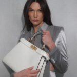 Karlie Kloss Instagram - always on me @fendi peekaboo 🔘 #FendiPeekaboo #InLoveWithMyPeekaboo #Fendi