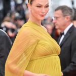 Karlie Kloss Instagram – Cannes✨
Merci @dior @mariagraziachiuri @chopard