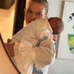 Karlie Kloss Instagram – feeling extra grateful this year ❤️