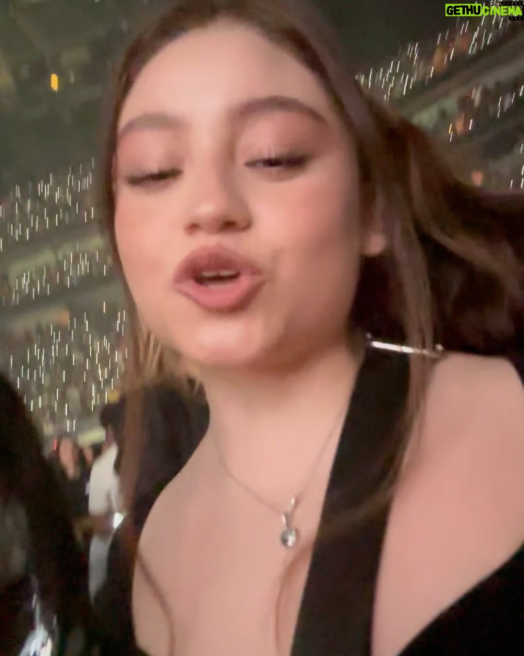Karol Sevilla Instagram - Esta de mas decir que la pase demasiado CHIMBA!! maluma es demasiado top bye 🤍🫶🏼✨