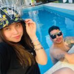 Karol Sevilla Instagram - Hoy es un día muy especial! Es el cumpleaños del mejor colega del mundo, mi mejor amigo, mi ejemplo, mi sensei! Un hombre con luz propia, y soy la hermana mas orgullosa de tener al mejor hermano del mundo, al menos de mi mundo es todo! te amo hermano!! FELICES 30 años 🤭✨🫶🏼