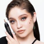Karol Sevilla Instagram - Mi mejor complice es @maccosmetics_mex porque tiene una variedad de productos que amo ¿Cuál es tu favorito? #MACStudioFix #MACStudioFixFacePen #ClickAplicayPunto #MACCOSMETICSMX ✨💄💕