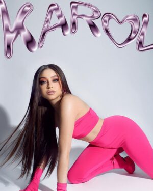 Karol Sevilla Instagram - “La nueva karol Sevilla” 💖✨