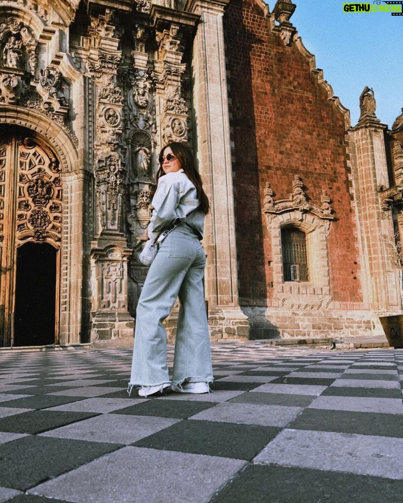 Karol Sevilla Instagram - Viviendo mi vida al 100% ✨🫶🏼