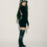 Karol Sevilla Instagram - Si algo define a Karol Sevilla es su carisma y sencillez, así como una sonrisa capaz de iluminar cada lugar que pisa. SORPRESA: alerta para todxs los fans de Karol. Si nos siguen en todas nuestras redes sociales podrán ver antes que nadie un video especial en nuestra cuenta de tiktok! (Twitter, Instagram, Tiktok y facebook) Envíen captura de pantalla y les daremos acceso. 🥰 Tienen hasta las 12 pm del 13 de enero ☺️ ¡Los esperamos ! FOTOGRAFÍA: @marthalvarezbernal Director editorial: @gerardangulo Realización: @sergio.valenzuelach Maquillaje: @byjuandedios Cabello: @javierdiaz_hairstyle Asistentes de moda: @michelleortizand y @v.__an Director de arte: @samantagonzalez.or #karolsevilla #karolsevillaofc #urbanda #karolsevillaurbanda
