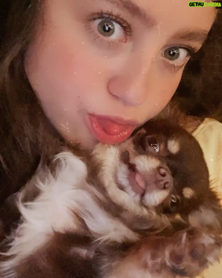 Karol Sevilla Instagram - β¨π«ΆπΌβοΈ π