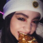 Karol Sevilla Instagram - 🍕💣🔥🤍