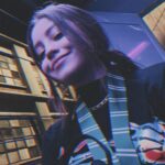 Karol Sevilla Instagram - Todos tenemos luz y oscuridad en nuestro interior. Lo que importa es qué parte elegimos potenciar! 🖤🪄🧙‍♀️✨💀