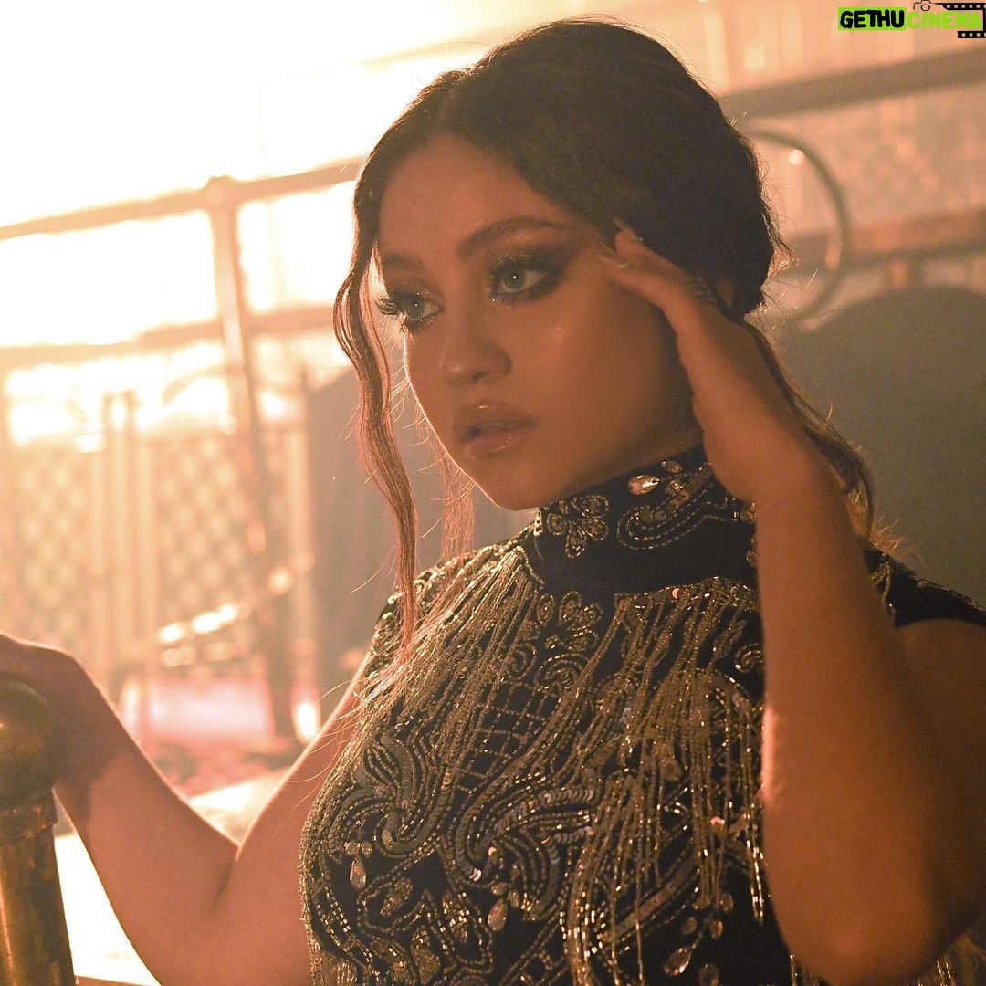 Karol Sevilla Instagram - Por las buenas soy princesa, por las malas te vas a acordar de mi. 👑😈