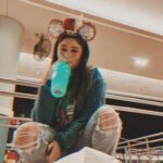 Karol Sevilla Instagram - “23 estamos ready para romperla” ✨🔥🖤