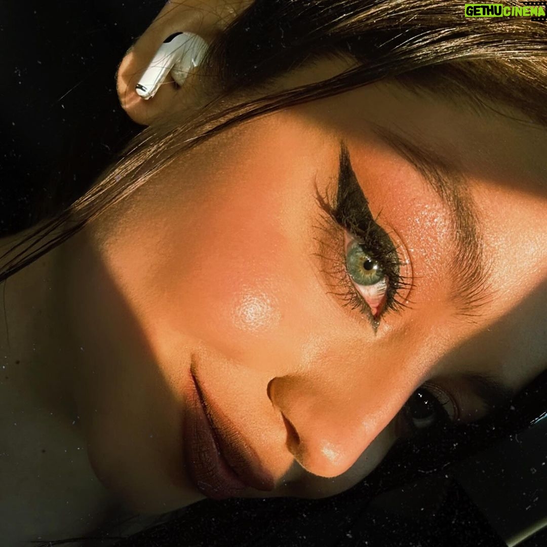 Karol Sevilla Instagram - un rayito de sol!! ☀️