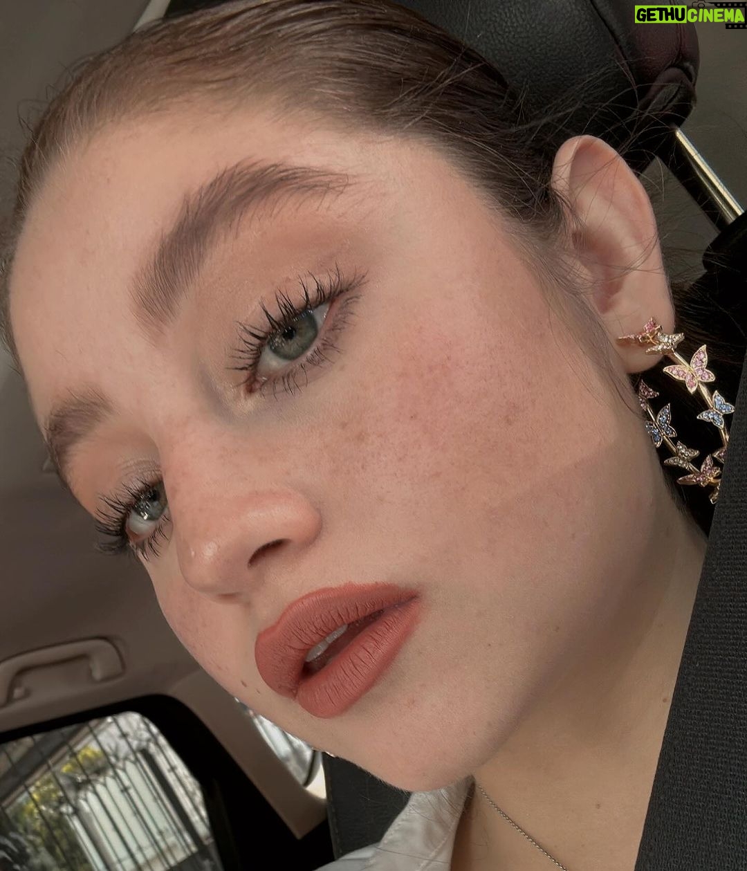 Karol Sevilla - 234.1K Likes - ✨🫰🏻🎀