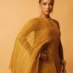 Karrueche Tran Instagram - WAKANDA FOREVER 🖤 @artistrybystephen_ @hairbyyuichi @bryonjavar @mr_dadams