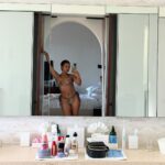 Karrueche Tran Instagram - Intention & Discipline 🫂 ❤️‍🔥🕯️♉️🪐💋 = my two key words for the year
