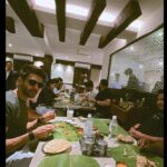 Kartik Aaryan Instagram - After visiting these delicious and iconic eateries in Bangalore, soch raha hoon food blogger ban jaun 😜😋 #rameshwaramcafe #Nagarjunafood #CheatDay 🙈 Bangalore, India