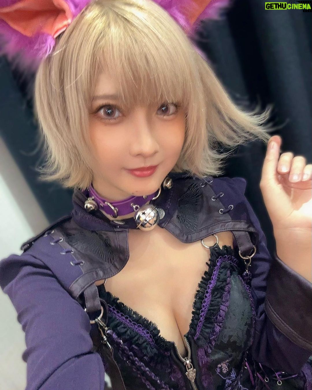 Kashou Rosiel Instagram - Meow…!!! #天下一の二次元体型