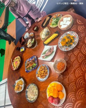 Kasumi Hasegawa Instagram - 王様戦隊キングオージャー第45話
ご視聴ありがとうございました！

モルフォーニャの心情が描かれた内容でしたね😌
リタの愛は大きすぎます🤭
これだから敵わないんですよ！

写真は幸せモルフォーニャ🤤と
キングオージャー史上1番豪華だったらしいトウフ国のおもてなし🍙
夢を語ったスズメちゃん🐝
トウフ国のお二人と🐥

ちなみにおにぎりは1話でカグラギが食べていた塩むすびが美味しそうすぎたので、オーダーしました🤭
ありがとうございました！！

来週もお楽しみに！！