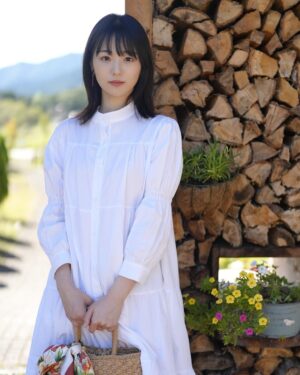Kasumi Hasegawa Instagram - 歳を重ねました！！！

私に関わってくださっている＆応援してくださっている皆様、本当にありがとうございます。
おかげで、にこにこと日々を過ごせています😌

31歳も健やかに楽しく、成長しながら過ごしていきたいです。
これからもどうぞよろしくお願いします🙇‍♀️！