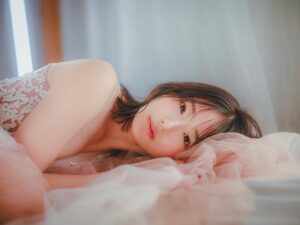 Kasumi Hasegawa Instagram - 📷 フォトブックのワンカット☺️ #portraitphotography #portrait #東京カメラ部 #얼스타그램 #안경스타그램 #안경 #人像攝影 #攝影 #作品撮り #ポートレート撮影