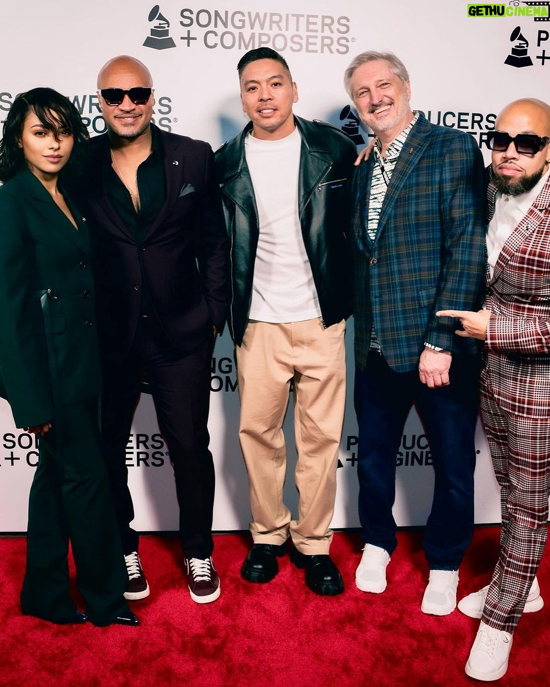 Kat Graham Instagram - At the @prodengwing @songcompwing Celebration of Craft at the @grammymuseum with my @recordingacademy family. I know this isn’t the most pc thing to say, but fuck I really love my Recording Academy family. Grateful for my incredible colleagues, who tirelessly champion artists’ rights, making sure that our laws and operations evolve to safeguard the industry’s medical, financial, professional and mental well-being. It’s a privilege, now as trustee, to stand alongside these brilliant minds and creative forces. Kicking off Grammy week with these devoted and talented MFs, who dedicate their lives to making the music world better, and protecting both artists as well as each other. They truly are the architects of the soundtrack to our lives. I love y’all. A town down. Congrats to Leslie Ann Jones on your honor. As a female engineer myself I was the only girl in my class, and I am always awestruck by you and your talents. You make Skywalker Sounds sound gooooood kid. 🙌🏽🤌🏽 📸: @obscurematchi Los Angeles, California