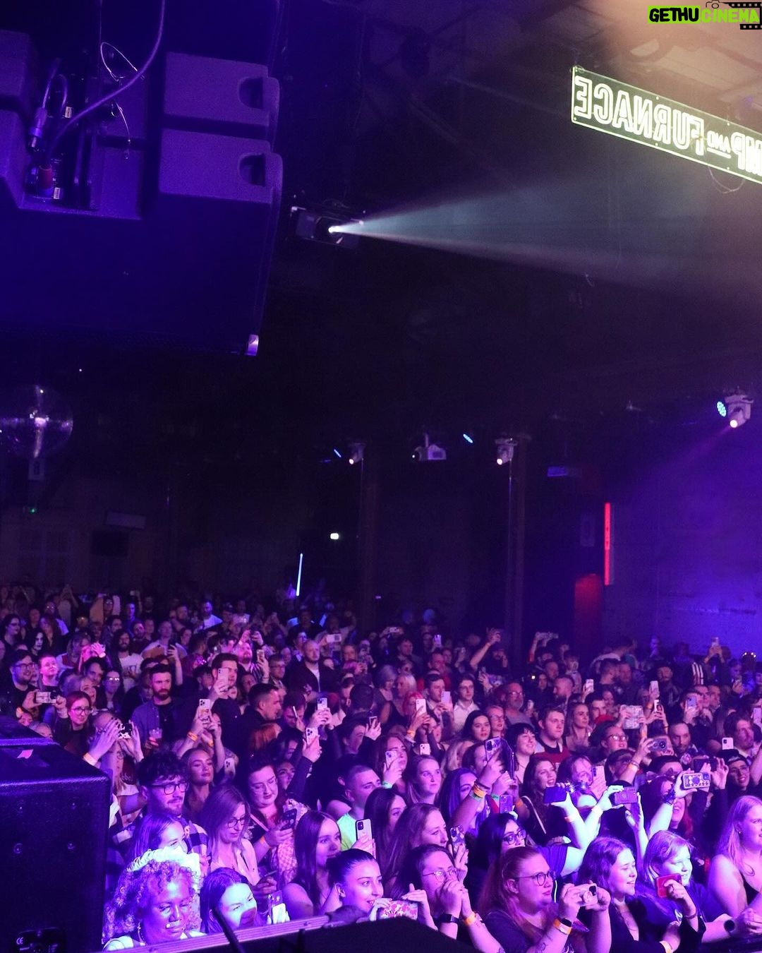 Kat Graham Instagram - Thank you so much Liverpool! Iโm so excited to come back to the UK next year. We are announcing additional dates in February! Get ready!! ๐ฌ๐งโค๏ธโ๐ฅ #TheTimeTour @ale_ssiofilippelli @campandfurnace @monopolyevents @ticket_quarter