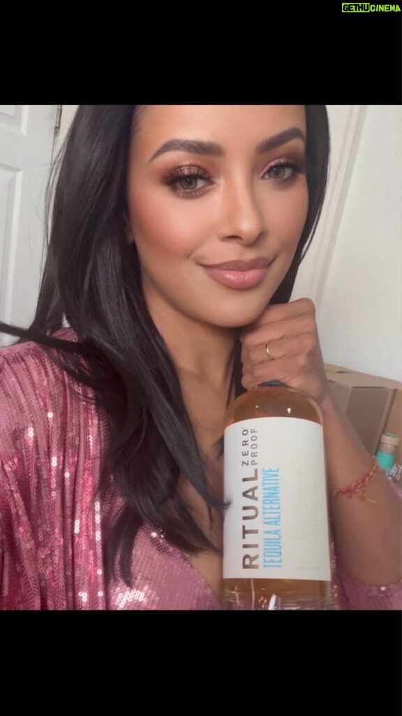 Kat Graham Instagram - To celebrate #DryJanuary I wanted to show you how to make a yummy @ritualzeroproof cocktail at home. To celebrate, Ritual is doing a giveaway this Friday which includes my new book Seasons Of You and other awesome gifts to help this year be your best year yet. Here’s to an amazing 2024 filled with the best health, laughs and happiness. Cheers! 🥂