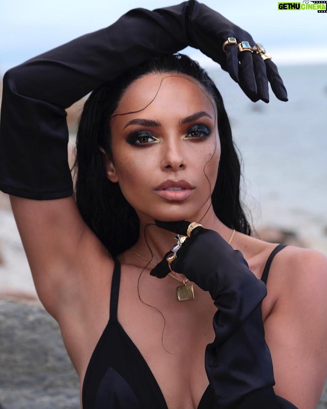 Kat Graham Instagram - @dolcegabbana x @voguemexico Mexico City, Mexico