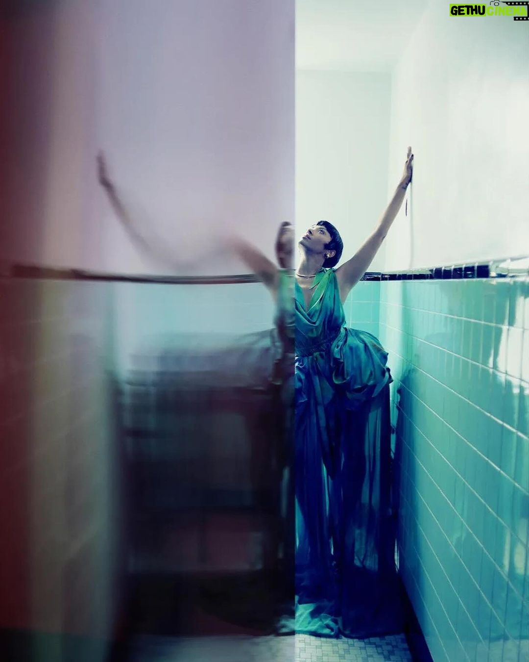 Kat Graham Instagram - #LOfficielBrazil 🇧🇷💛