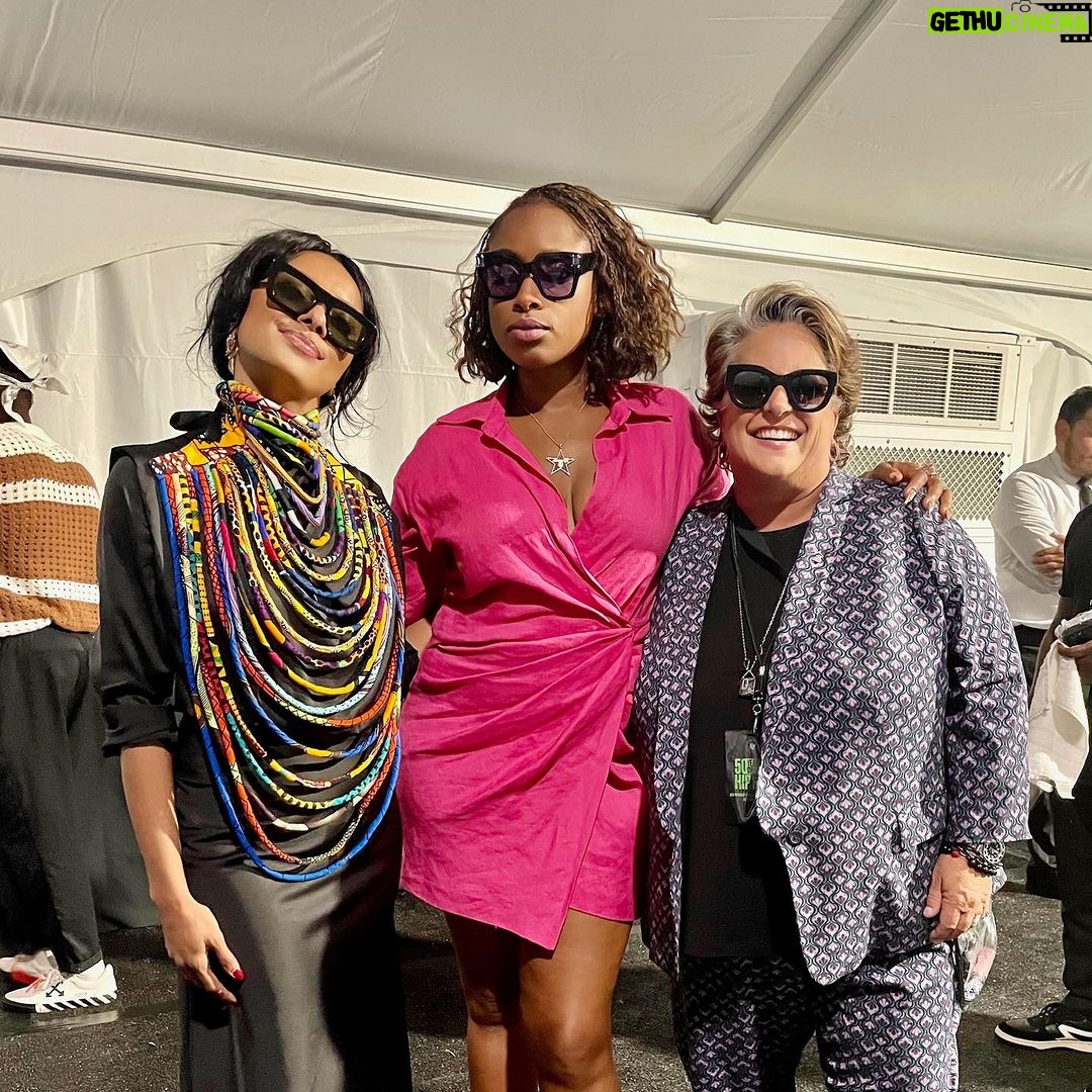 Kat Graham Instagram - So grateful to have joined @VP @kamalaharris and my @recordingacademy family at her residence to celebrate 50 years of Hip Hop! Such a historical moment in time. @blackmusiccollective Washington D.C.