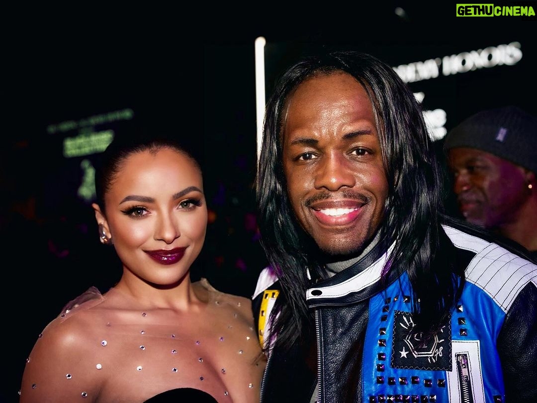 Kat Graham Instagram - Now this is a crew! At the @blackmusiccollective @recordingacademy Honors we came together to pay tribute to the brilliance of exceptional Black music creators and industry icons. It was a profound joy to celebrate their invaluable contributions and reflect on them in real time. Such an inspiring and truly mind blowing night… 📸: @obscurematchi