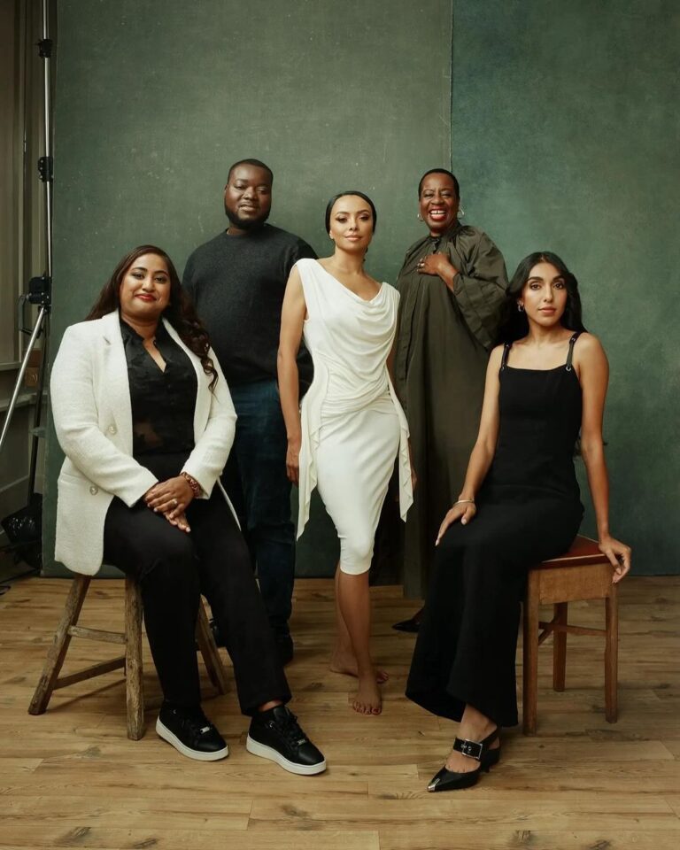 Kat Graham Instagram - Thank you @vanityfair for spotlighting these incredible young leaders for the Global Goals list with @oneyoungworld. Honored to be in the company of such great change makers. “In a time in which we are facing seemingly endless global challenges, we are also witnessing even more real-life superheroes emerge, determined to set things right.” Photographer: @charlieclift Featuring: @adwoaaboah, @dharvilas, @ceoangelawilliams, @rupikaur_, @saguftajanif, @nicholas.kee, @aidanrgallagher, @diwigdi, @lucyhale, @ivanafeld, @saramwahedi, Rana Hajirasouli, Hasina Safi, Abdoul Ouahabo Kevin Dipama, Manoly Sisavanh, Ralph Nicolai Nasara Art Director: @duartempsoares Producers: @eolandediaz, @nura_productions Project manager: @livhicks_ 1st Assistant: @oliver.mayhall 2nd Assistant: @jackcmcguire Hair & Make-up Artist: @mariacomparettomua Special Thanks: @merchantbelfast & @1g1_studio_belfast @oneyoungworld x @vanityfairlondon