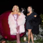 Kate Beckinsale Instagram - If there was any doubt that @kathyhilton has bigger Christmas balls than anyone else, let this be an end to it. Thankyou @kathyhilton, @nickyhilton and my girl @parishilton for a lovely,warm family night.🎄🎄🎄