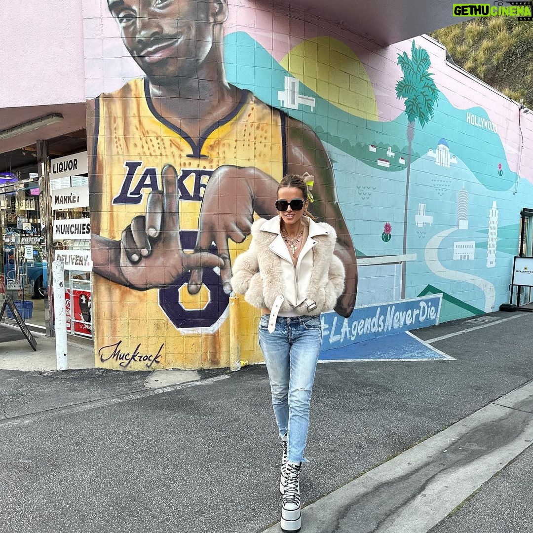Kate Beckinsale Instagram - Day of magical magic 🪄 and some tears 💕