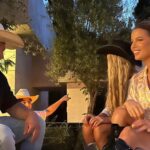 Kate Beckinsale Instagram - Mama’s first hayride (on Rodeo but still counts) 🤠 🤠 🤠 🤠