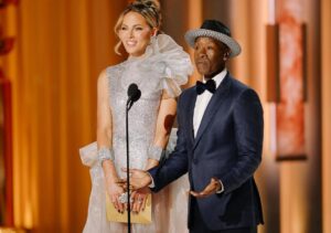 Kate Beckinsale Instagram - Golden globes 2024 start to end  @goldenglobes @cbstv