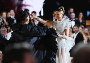 Kate Beckinsale Instagram - Golden globes 2024 start to end  @goldenglobes @cbstv