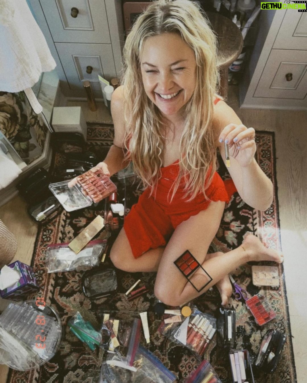 Kate Hudson Instagram - Manic Makeup Monday 💄