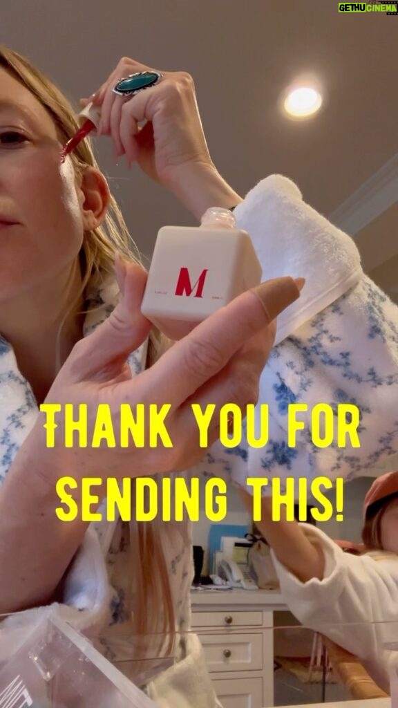 Kate Hudson Instagram - Thank you for this treat! @drdiamondsmetacine 🥰🧖‍♀️ #instafacialcollection