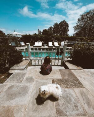 Kate Hudson Instagram - Suns out, buns (and huns) out ☺️☀️ #summerready