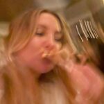 Kate Hudson Instagram - What a party! I got to celebrate with my two gorgeous April friends 💎 @jenmeyerjewelry @derekblasberg Made out with the most insanely good pizza! Thank you @pizzana 😋 Drink as many 🍸 as I wanted cause it was my birthday! Thank you @kingstvodka and @drink818 And I woke up feeling so blessed to have such a great group of friends and family that know how to throw down! Cause we all need those friends and we all need those moments. Such fun! 💃😜🎉