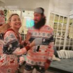 Kate Hudson Instagram - ❤️Christmas is love❤️ and maybe a little friendly family competition…
