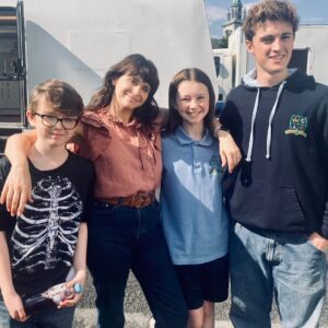 Katelyn Rose Downey Instagram - @charlenemckenna @rhys.mannion @aidanthemagician thank you for being my family, on and off screen!🤍🫶🏻

(Last picture is our family dog Nymeria smiling for the picture and it’s the cutest thing ever🥹🐾) #CleanSweep