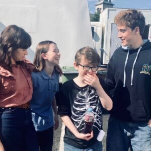 Katelyn Rose Downey Instagram - @charlenemckenna @rhys.mannion @aidanthemagician thank you for being my family, on and off screen!🤍🫶🏻

(Last picture is our family dog Nymeria smiling for the picture and it’s the cutest thing ever🥹🐾) #CleanSweep