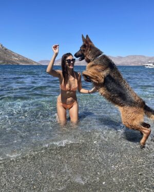 Katerina Lehou Instagram - Επιτέλους μια ανάσα μετά από ένα δύσκολο καλοκαίρι στην Αθήνα…. Χαμόγελο ξανά