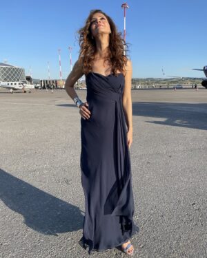 Katerina Lehou Instagram - Άνω - θρωσκω.....