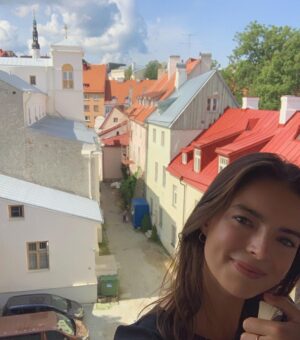 Katherine Hughes Instagram - Estonia afternoon with my book buddy