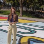 Katherine Levac Instagram - Allô la gang ! C’est avec beaucoup d’enthousiasme et de fierté que j’ai accepté d’être la nouvelle porte-parole de la campagne "La sécurité routière, j'embarque." J’espère pouvoir contribuer, à ma façon, à sensibiliser les automobilistes, les piétons et les cyclistes à la sécurité routière. On est en période de rentrée scolaire, j’espère d’ailleurs la vôtre se passe bien. Étant maman de deux jeunes enfants, il m’est apparu tout naturel et important de m’impliquer, surtout en ce qui concerne la sécurité en zones scolaires. Je sens réellement que les efforts derrière cette campagne peuvent faire changer les choses et ça m’a énormément motivée dans mon choix d’y prendre part à titre de porte-parole. Hâte à la suite !