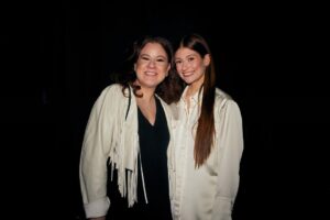 Katherine Levac Instagram - J’en reviens encore pas de la soirée parfaite d’hier. 
Bravo aux gagnants et merci à mes amis remplis de talent. 

Mention spéciale à @odreeavecuno @lalaphilie @julien_corriveau @snicktv et Julie Lamontagne pour les blagues et encouragements. Vous êtes les humains les plus vaillants et coquins du monde et merci de m’avoir appris l’essentiel : utiliser Google drive. 

@alexisgr aux photos, toujours présent et super fidèle.