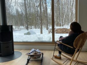 Katherine Levac Instagram - 🌲 @chalet_pics_bois